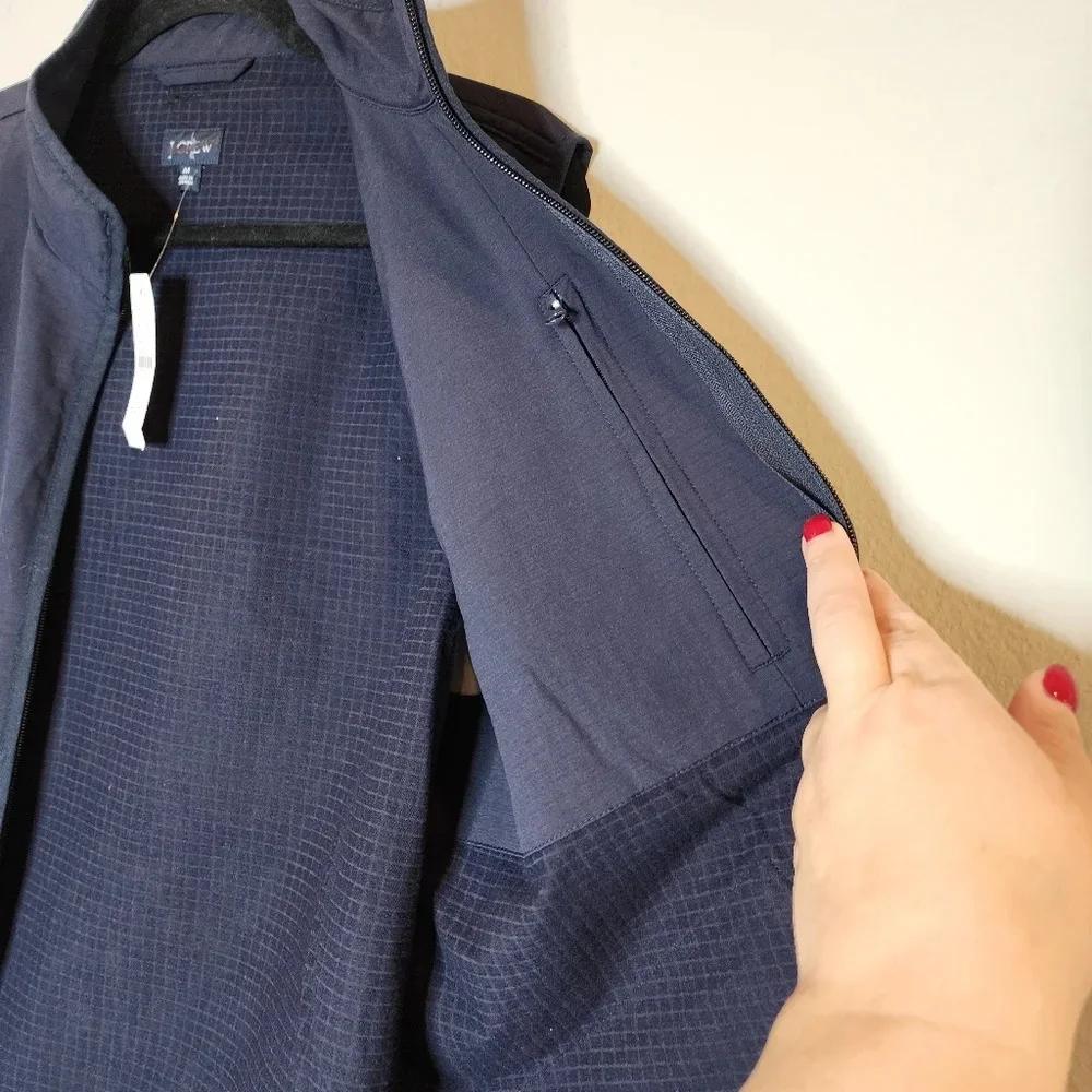 NWT J. Crew Stretch Tech Navy Blue Zip Vest  Men's‎ Size Medium